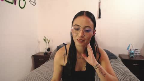 Anny online show from 02/09/25, 03:00