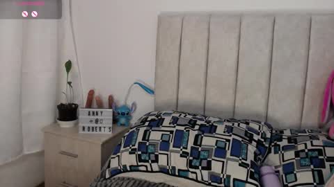 Anny online show from 09/20/25, 01:34