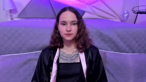 AnnyT online show from 01/11/25, 10:40