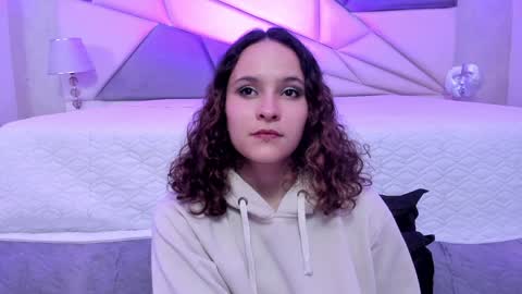 AnnyT online show from 01/30/25, 12:07