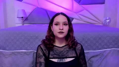 AnnyT online show from 02/09/25, 08:34