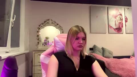 annyvibess online show from 06/30/26, 09:16