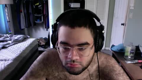 Snapshot of anonman12 chatting on 09/16/25, 04:19 anonman12 online show from 09/16/25, 04:19