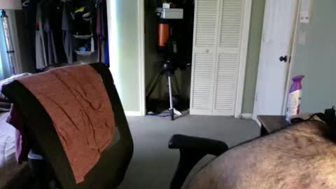 Snapshot of anonman12 chatting on 11/17/25, 07:52 anonman12 online show from 11/17/25, 07:52