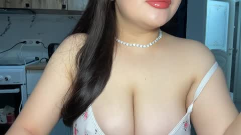 Any online show from 05/03/26, 06:14