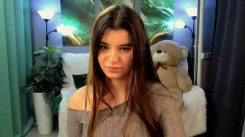 Anora online show from 09/11/25, 06:30