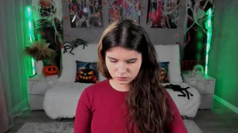 Anora online show from 10/14/25, 09:26