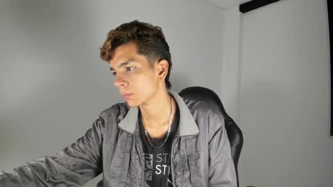 Jordan Mateo online show from 01/03/25, 04:22