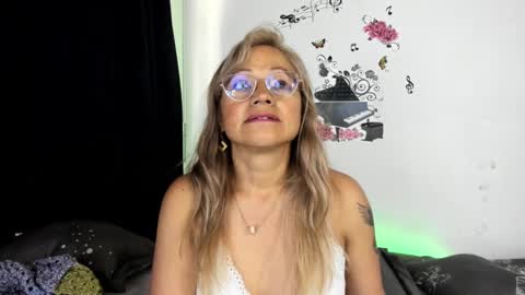 anthonela_mature_ online show from 12/05/24, 09:17