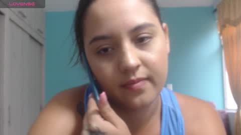 Snapshot of anthonela_queen chatting on 01/10/26, 09:52 Anthonela Queen online show from 01/10/26, 09:52