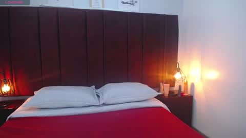 Anthonelaa   online show from 02/03/25, 08:13