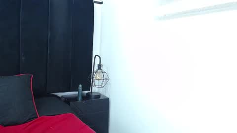 Anthonelaa   online show from 03/05/25, 01:31