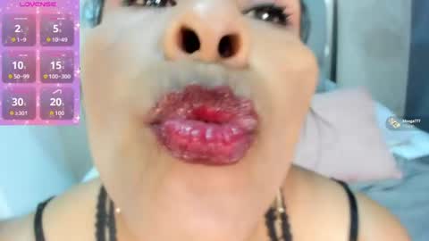 Anthonelaa   online show from 06/15/26, 02:08