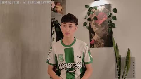 Snapshot of anthonny_05 chatting on 09/14/25, 11:48 TONY NEW ACCOUNT online show from 09/14/25, 11:48