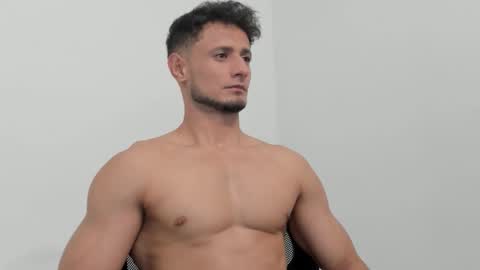 Adonys Creeb online show from 11/01/25, 03:30