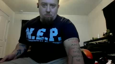 Snapshot of anthonygiacomazzo1 chatting on 10/23/25, 09:02 anthonygiacomazzo1 online show from 10/23/25, 09:02