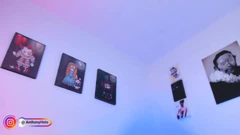 Snapshot of anthonyhots chatting on 12/22/24, 05:10 online show from 12/22/24, 05:10