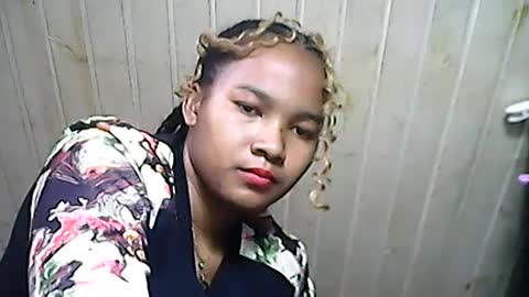 Snapshot of antine9794 chatting on 06/14/26, 08:49 antine9794 online show from 06/14/26, 08:49