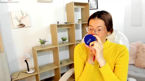 Antonella online show from 09/19/25, 12:17