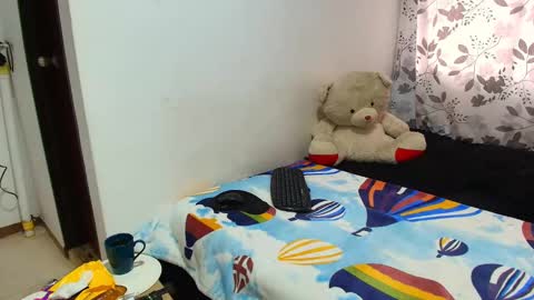 ANTONELLA WILLIAM  INDEPENDIENTE online show from 01/21/25, 11:56