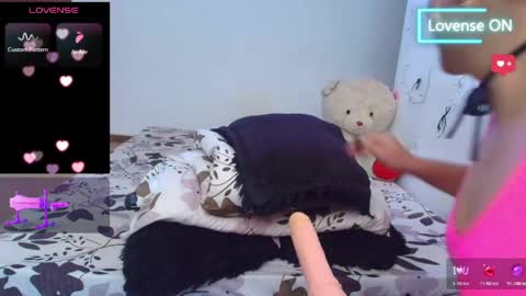 ANTONELLA WILLIAM  INDEPENDIENTE online show from 04/25/26, 12:08