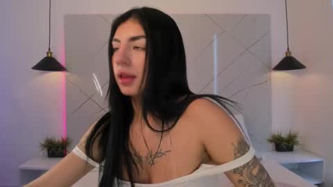 Antonella online show from 10/02/25, 09:22