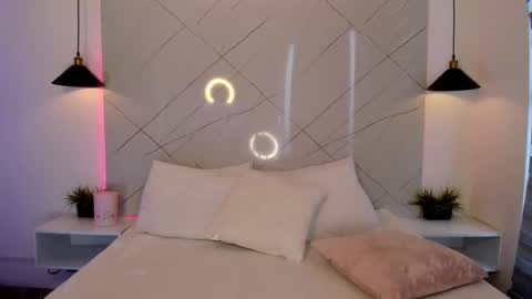 Antonella online show from 10/09/25, 08:18