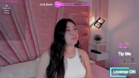 Snapshot of antonella_blue01 chatting on 03/12/26, 10:49 Antonella online show from 03/12/26, 10:49