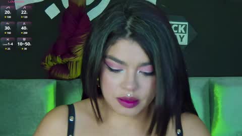 Snapshot of antonella_contii1 chatting on 12/02/24, 08:00 Antonella online show from 12/02/24, 08:00