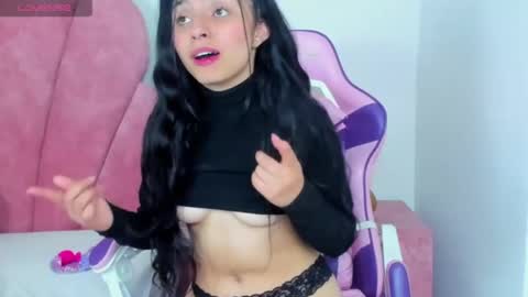 Snapshot of antonella_foxxxx chatting on 04/24/26, 12:40 antonella_foxxxx online show from 04/24/26, 12:40