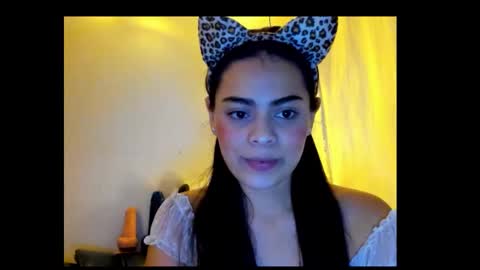 Snapshot of antonella_gomez22 chatting on 01/06/26, 07:45 Antonella online show from 01/06/26, 07:45