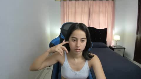  Antonella  online show from 11/03/25, 05:58