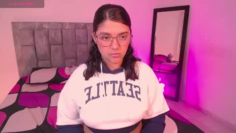 Antonella online show from 11/28/25, 10:23