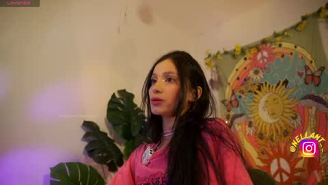 Nell. online show from 05/11/26, 03:45