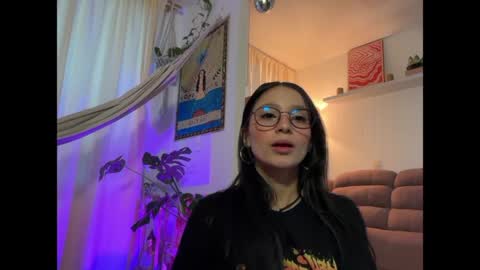 Nell. online show from 06/06/26, 05:50