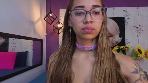 Antonella online show from 04/29/26, 11:58