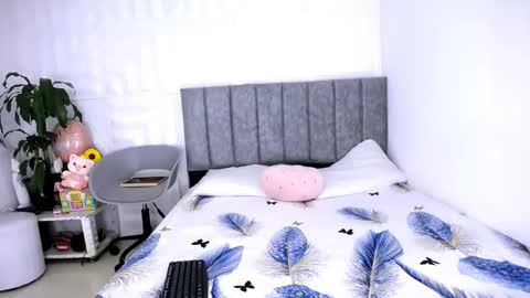 Snapshot of antonella_mcry chatting on 02/04/25, 01:23 antonella online show from 02/04/25, 01:23