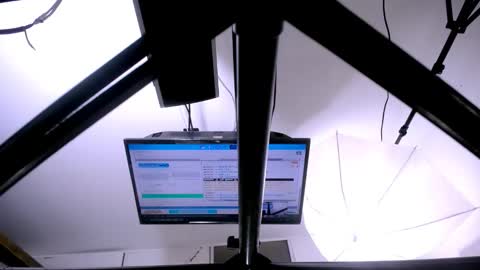 antonella online show from 10/28/25, 06:06