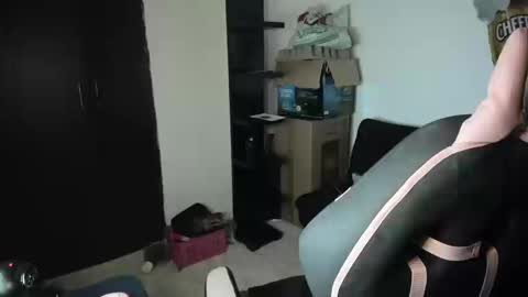 Snapshot of antonella_naughty1 chatting on 03/18/26, 09:07 antonella online show from 03/18/26, 09:07