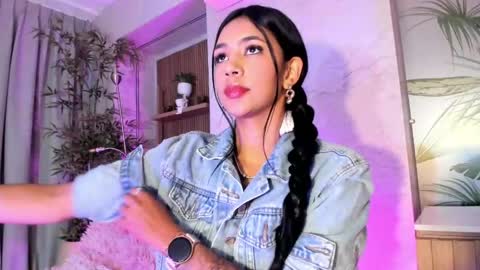 Antonella Rossi online show from 06/08/26, 01:28