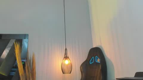 Snapshot of antonella_zapata chatting on 05/14/26, 03:19 Antonella online show from 05/14/26, 03:19