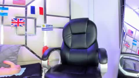 AntonelLaBlazee online show from 06/30/26, 04:13