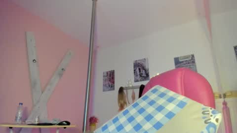 ANTONELLA online show from 02/11/25, 12:16