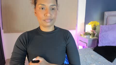 Snapshot of antonellaparker chatting on 01/02/25, 04:02 Sarah online show from 01/02/25, 04:02