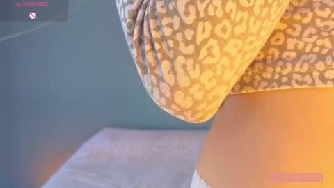 Snapshot of antonellarossii_ chatting on 04/10/26, 01:38 Antonella online show from 04/10/26, 01:38