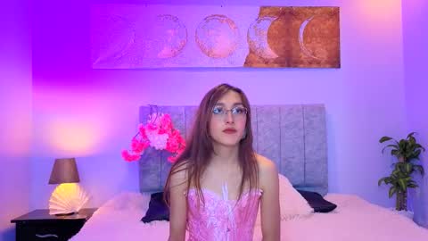  Antonella online show from 09/16/25, 07:59