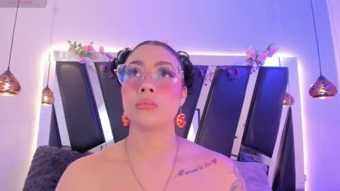A N T O N E L L E  online show from 05/02/26, 11:26
