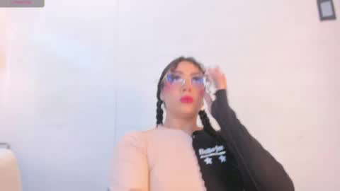 A N T O N E L L E  online show from 06/09/26, 11:33