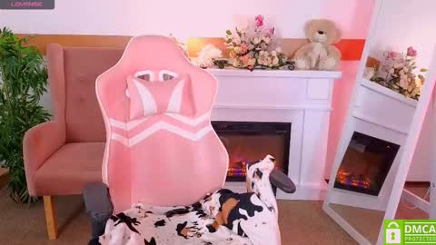 antonia_ferrero online show from 12/14/25, 07:58