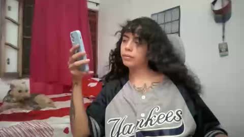 Antonia online show from 11/23/25, 02:11